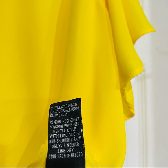 FREE w purch, NWOT, cold shoulder, yellow flutter summer blouse - Picture 9 of 13